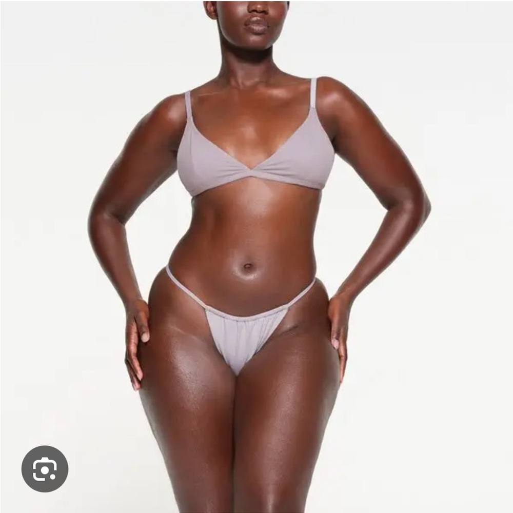 SKIMS Signature Swim String Bikini Bottoms in Chrome Gray